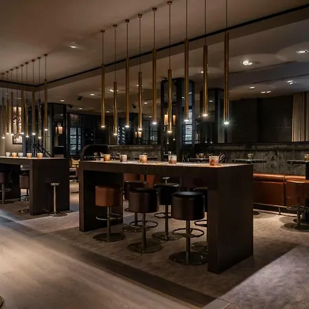 Dakota Hotel 4*