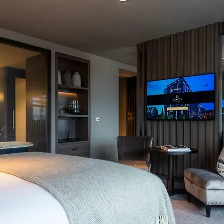 Dakota Hotel 4*