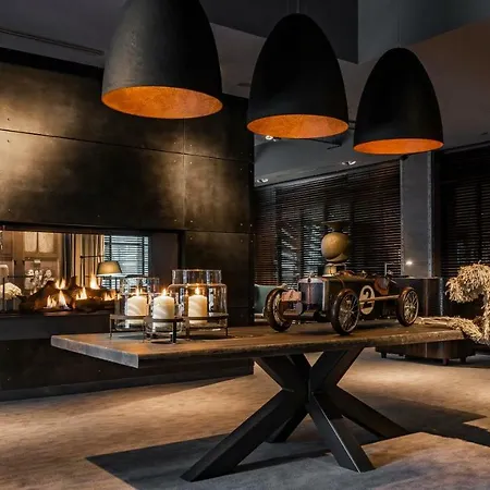 Dakota Hotel 4*
