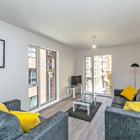 Halo House By Guestz Apartament *