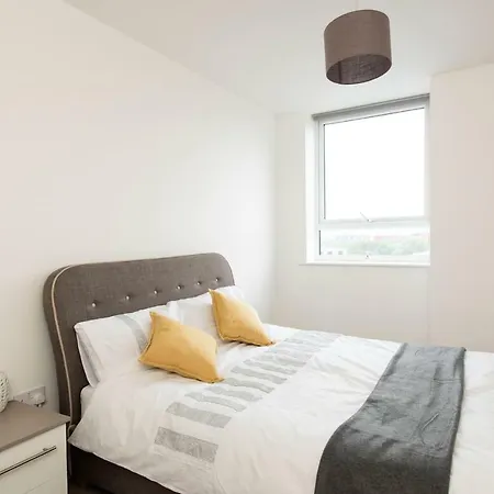 Old Trafford 2 Bed Flat By Guestready Lejlighed *