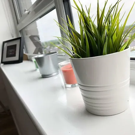 Old Trafford 2 Bed Flat By Guestready Apartment *