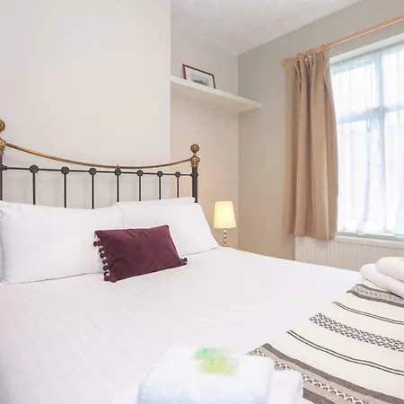 Holiday home Rest & Recharge Whalley Range House