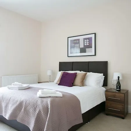 Rest & Recharge - Cranbrook House Manchester