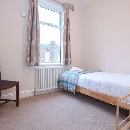 Holiday home Rest & Recharge Whalley Range House Manchester