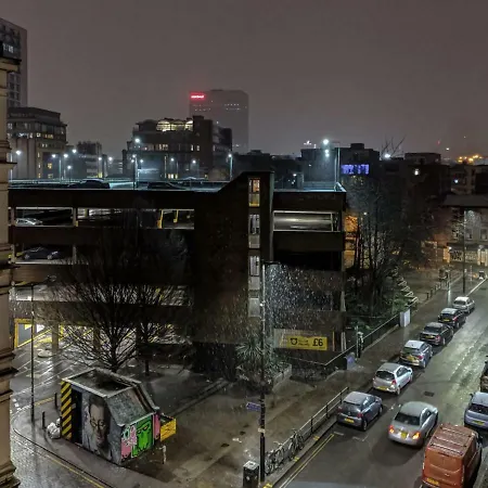 Apartment Penthouse Apt For 4, Skyline Views, Central Mcr!