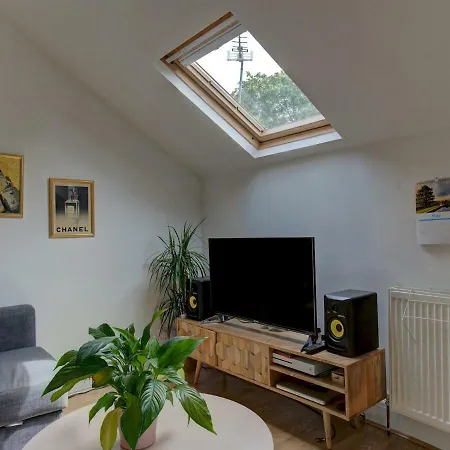 Trendy 1br Flat South Manc- Open Plan Living Area! דירה