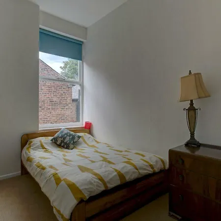 Trendy 1br Flat South Manc- Open Plan Living Area! מנצ'סטר