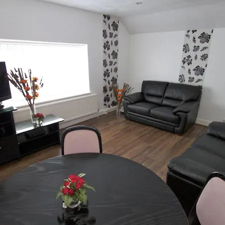 Apartamento La Suisse Serviced