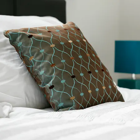 Bluestone - Richmond Apartment *