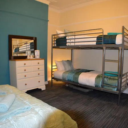 Birchfields 3* Manchester