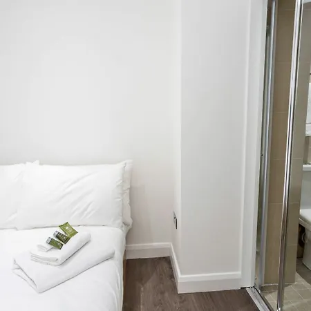 Apartment Snug In *