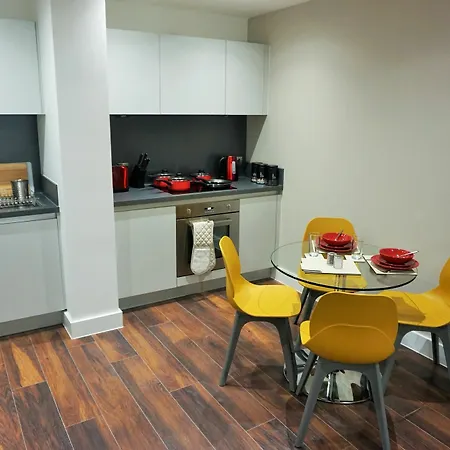 Apartment Dreams
