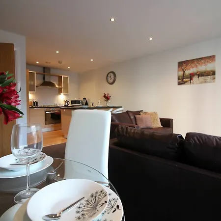 Diamond - The Trafford Apartment Manchester