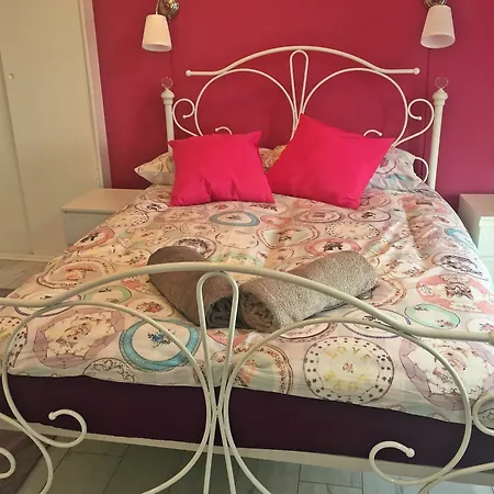 فندق مبيت وإفطار Regency 2*