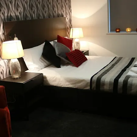 Imperial Salford 3* סלפורד