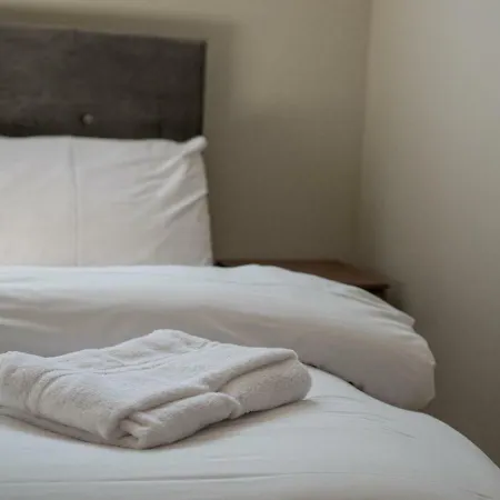 Newly Renovated, Top Floor Apt For 4, Central Mcr! * Manchester
