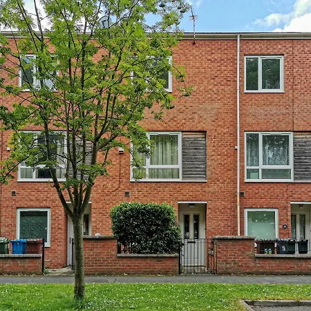 Stylish Townhouse For Up To 8, Central Manchester! Prázdninový dům Manchester