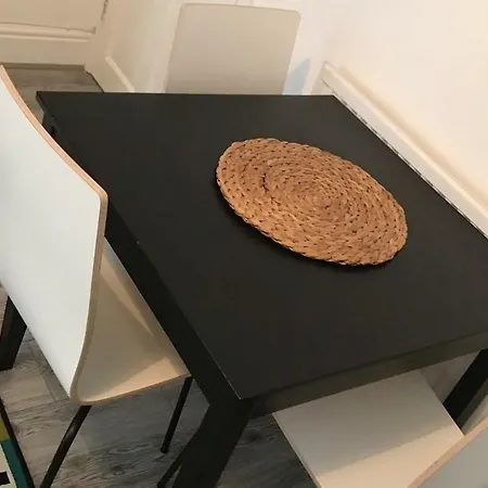 Modern Manchester/salford Pad Sleeps 6- Free Parking * Manchester
