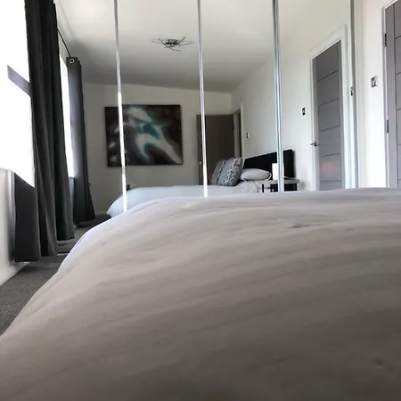 Deansgate Locks Penthouse Apartment
