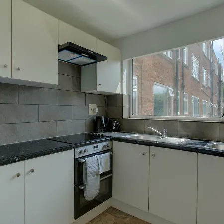 Apartmán Two Bed Apt For 6 By Beautiful Clowes Park, Mcr! Manchester
