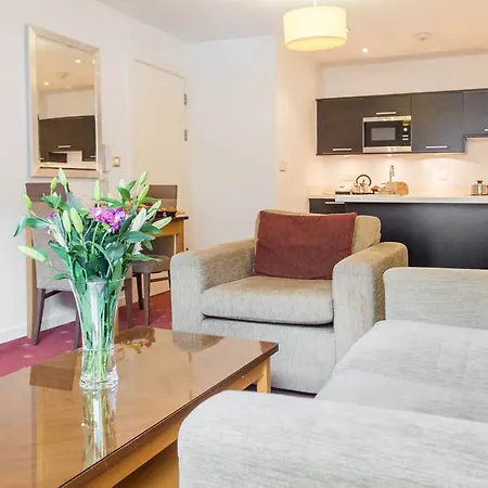 Aparthotel Premier 4*