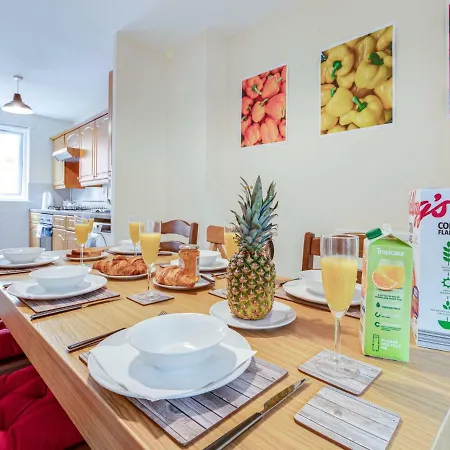 Central Mcr, Northern Quarter Trendy Apt, 3 Bed