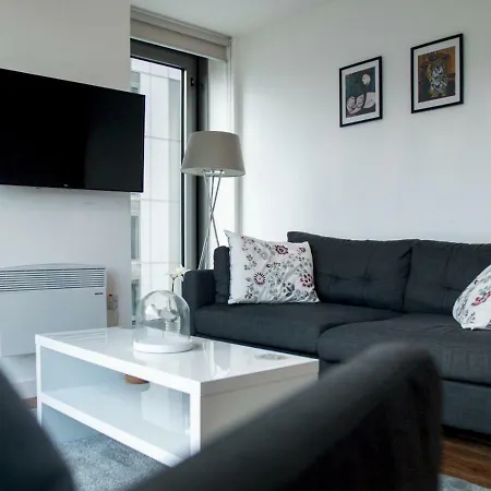 Apartmán 'stunning 2br Apt Salford Quays -free Gym & Parking