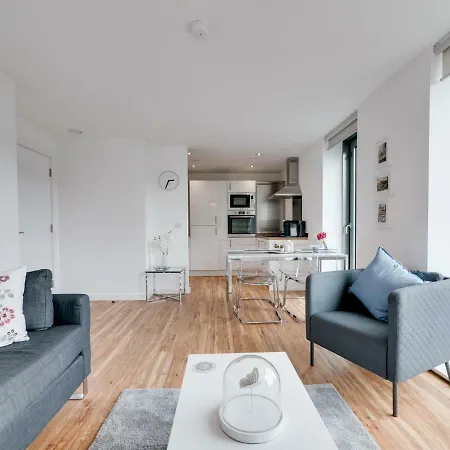 Apartmán 'stunning 2br Apt Salford Quays -free Gym & Parking *