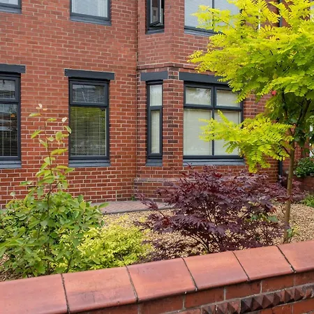 2bed Egerton Road Garden By Guestready * Манчестер