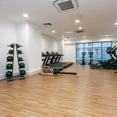 Harbour City Apartment-media City Free Gym *