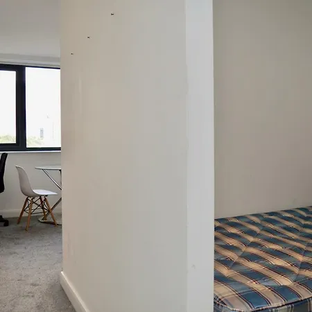 Peaceful Studio In Centre Apartment