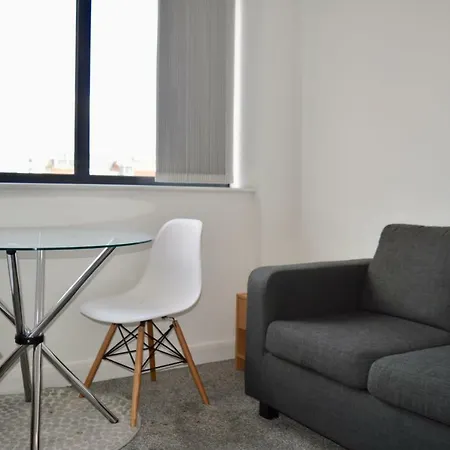 Stylish Studio In City Centre Апартаменты Манчестер
