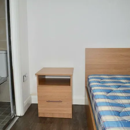 Modern Studio In City Centre