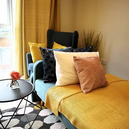 Stunning Modern 2 Bedroom Holiday home Manchester