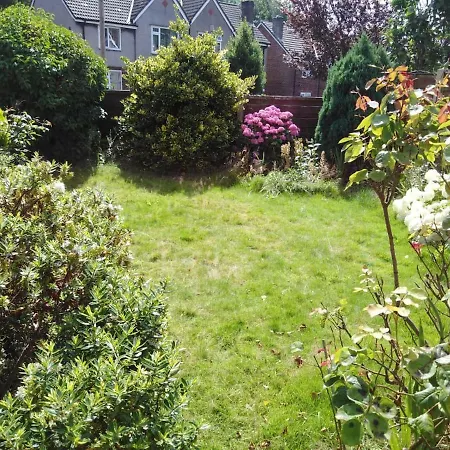 Swinton 3 Bedroom House 15 Minutes From City Centre Ferienhaus Manchester