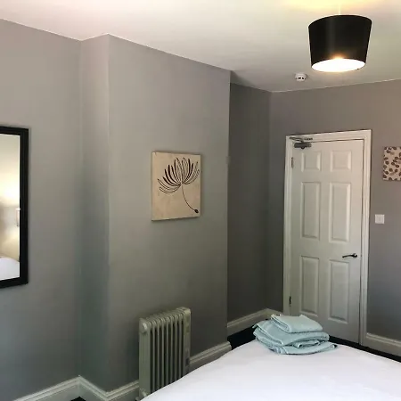 Goulden Road Haven 3*