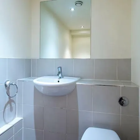 2br Duplex Flat By Guestready