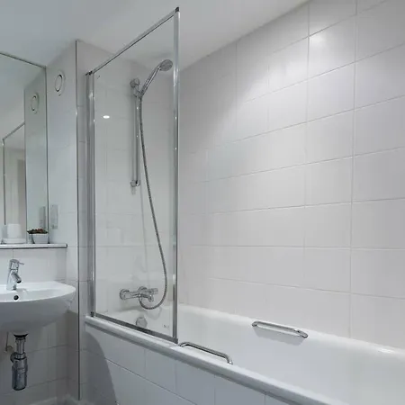 Daire 1br Near Man City And Arena By Guestready