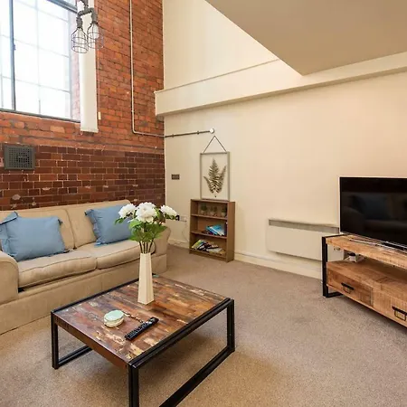 2br Duplex Flat By Guestready