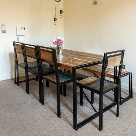 2br Duplex Flat By Guestready * Manchester