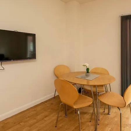 1br Near Man City And Arena By Guestready Daire