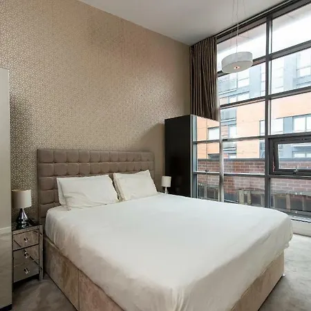 Apartmán Stylish 2br Penthouse In City Centre By Guestready
