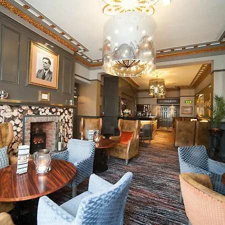 South Hotel 3*