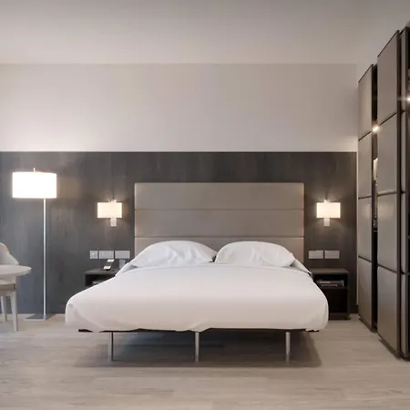 Hotell Ac By Marriott Centre