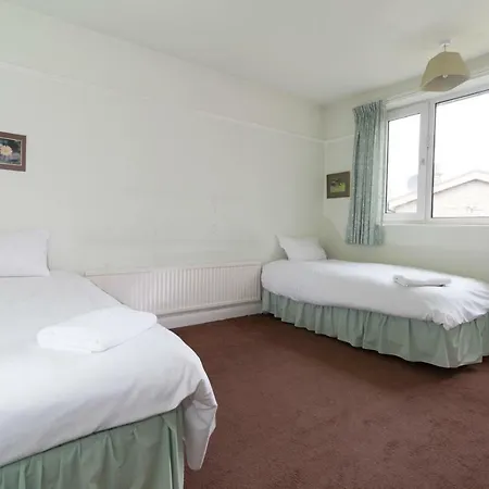 Comfortable 4 Bed House Slp 6 Tatil Evi Manchester