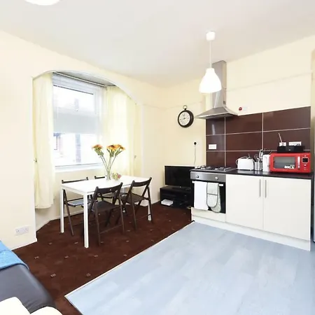 Apartment Budget 2 Bed Flat *