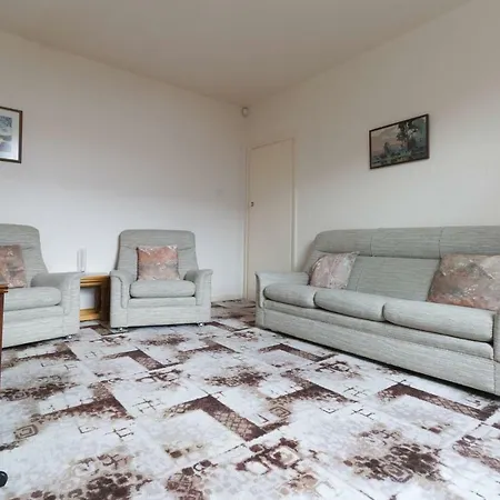 Comfortable 4 Bed House Slp 6 * 曼彻斯特