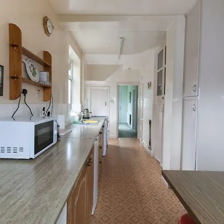 Tatil Evi Comfortable 4 Bed House Slp 6 Manchester
