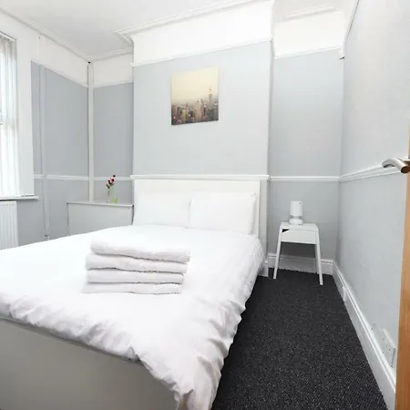 Budget 3bed Close To City Slps 8 Feriehus Manchester
